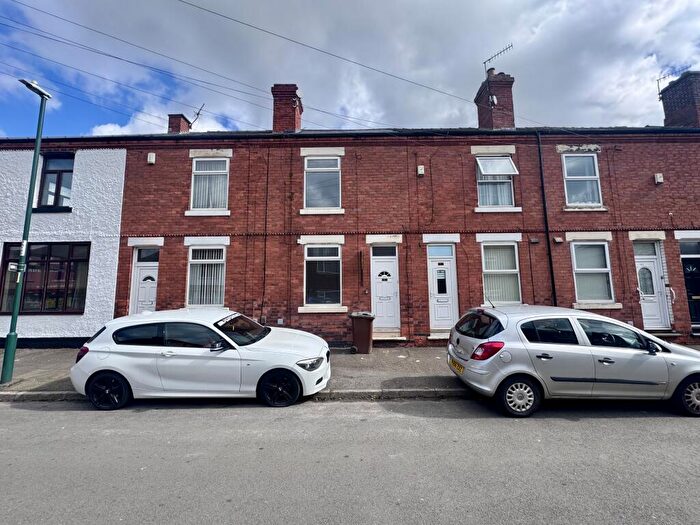 3 Bedroom House To Rent In Austin Street, Bullwell, NG6