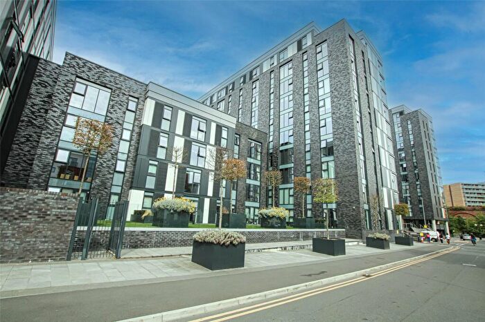 2 Bedroom Apartment To Rent In Downtown, Woden Street, Salford, M5