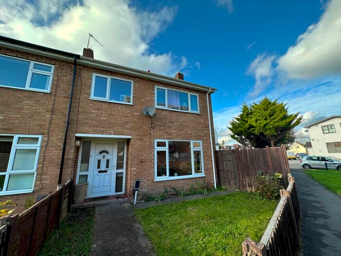 3 Bedroom Terraced House To Rent In Bridge Street, Warwick, CV34