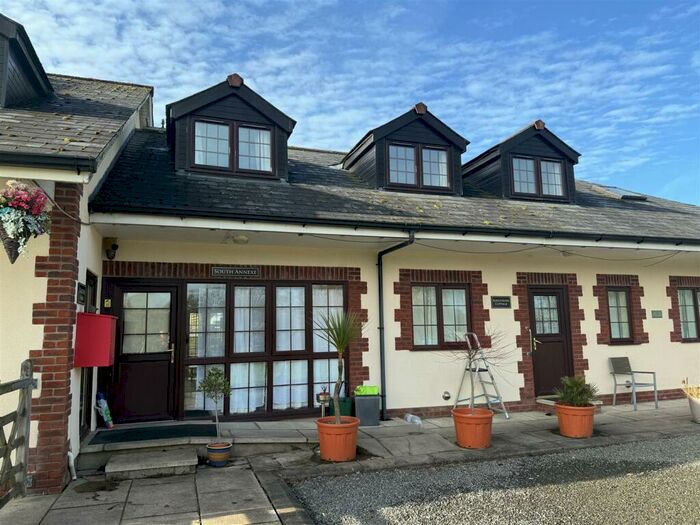 3 Bedroom House To Rent In Nr South Molton, EX36