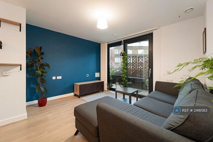 1 Bedroom Flat To Rent In Brampton House, London, SE16