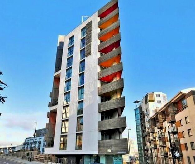 2 Bedroom Flat To Rent In Stroudley Road, Brighton, BN1