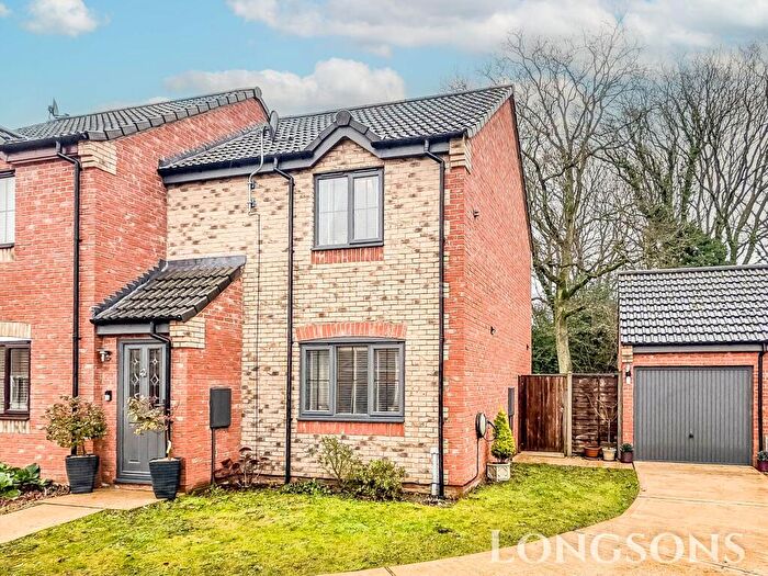 2 Bedroom Semi Detached House For Sale In Maple Drive, Swaffham, PE37