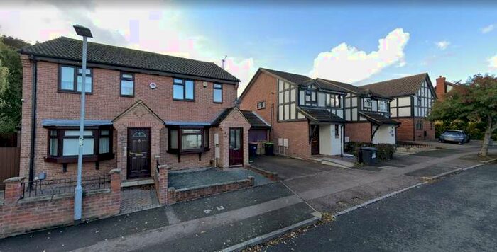 3 Bedroom Semi-Detached House To Rent In Chantry Road, Kempston, Bedford, MK42