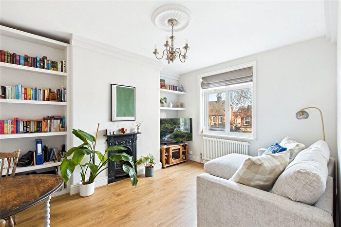 1 Bedroom Flat For Sale In Peabody Estate, Rosendale Road, London, SE24