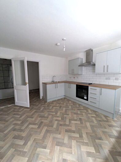 3 Bedroom House To Rent In Gwaelodygarth, Merthyr Tydfil, CF47