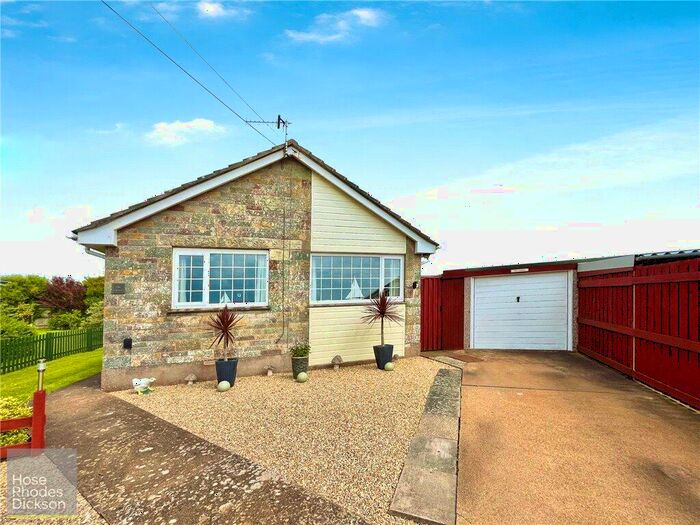 2 Bedroom Bungalow For Sale In Chilton Lane, Brighstone, Newport, PO30