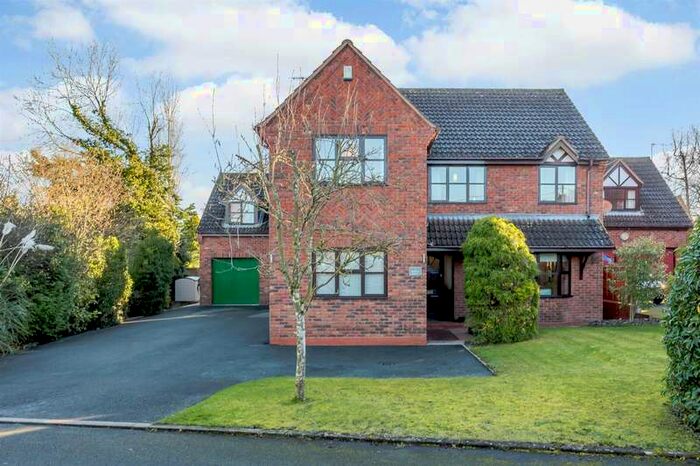 5 Bedroom Detached House For Sale In Summer Hollow, Broadmore Green, Rushwick, Worcestershire, WR2