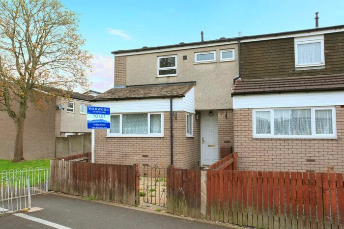 3 Bedroom Terraced House To Rent In Woodrows, Telford, TF7