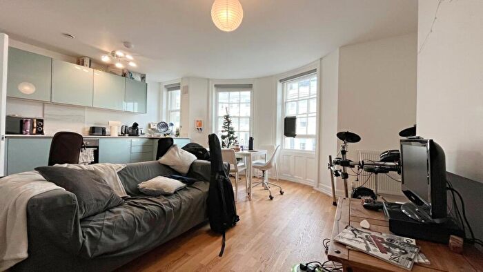1 Bedroom House Of Multiple Occupation To Rent In Brunswick Place, Brighton, East Sussex, BN3