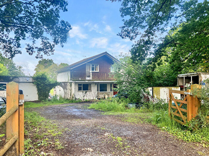 3 Bedroom Bungalow For Sale In Mannington, Wimborne, Dorset, BH21