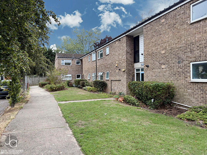 1 Bedroom Apartment For Sale In Nelson Road, Lexden, Colchester, CO3