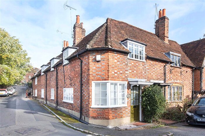2 Bedroom Detached House For Sale In Deanery Cottage, High Street, Sonning, Reading, RG4