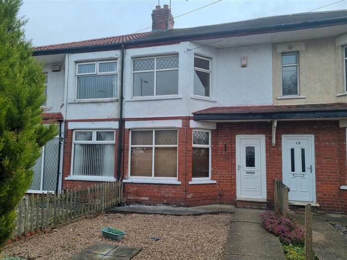 3 Bedroom Terraced House To Rent In County Road South, Hull, HU5