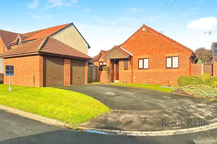 3 Bedroom Bungalow For Sale In Tabard Road, Eggborough, Goole, DN14