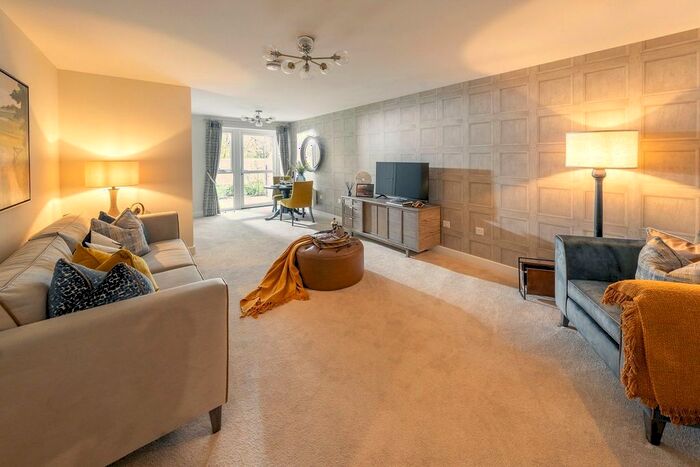 1 Bedroom Flat For Sale In New Road, Tadley, RG26