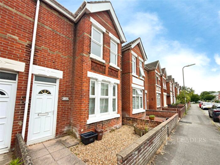 3 Bedroom House To Rent In Desborough Road, Eastleigh, SO50