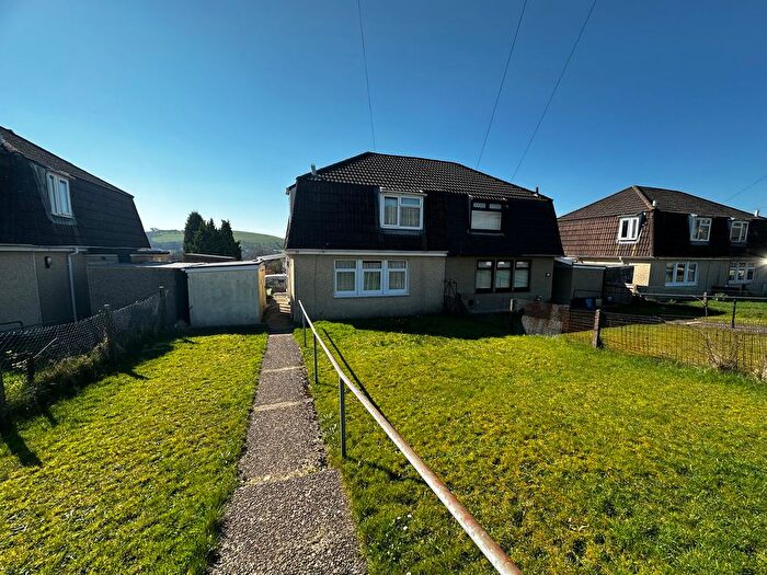 3 Bedroom Semi-Detached House For Sale In Heol Elfed, Maesteg, CF34