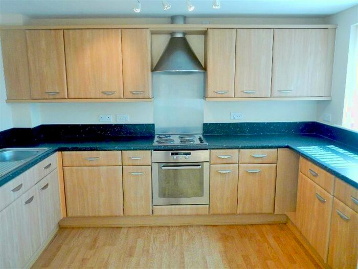 2 Bedroom Flat To Rent In Mill Gate, Britannia Wharf, Bingley, BD16