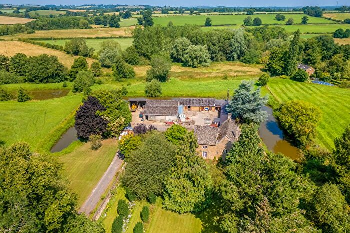 5 Bedroom Detached House For Sale In Barford St. Michael, Banbury, Oxfordshire, OX15