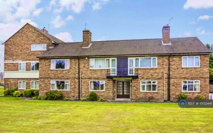 2 Bedroom Flat To Rent In Penns Court, Sutton Coldfield, B76