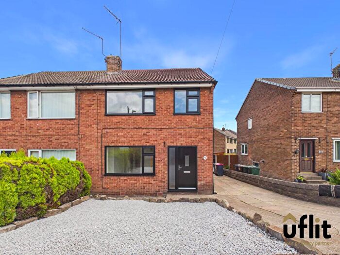 3 Bedroom Semi-Detached House For Sale In Sunnybank Crescent, Brinsworth, Rotherham, S60