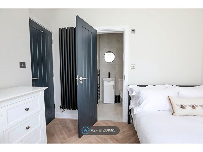 6 Bedroom Terraced House To Rent In Connaught Road, Liverpool, L7