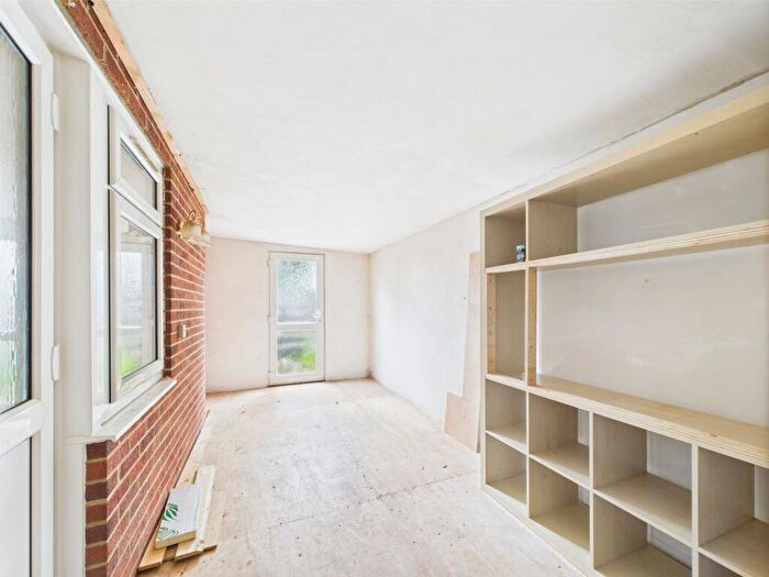 2 Bedroom Semi-Detached House For Sale In Rands Meadow, Holwell, Hitchin, SG5