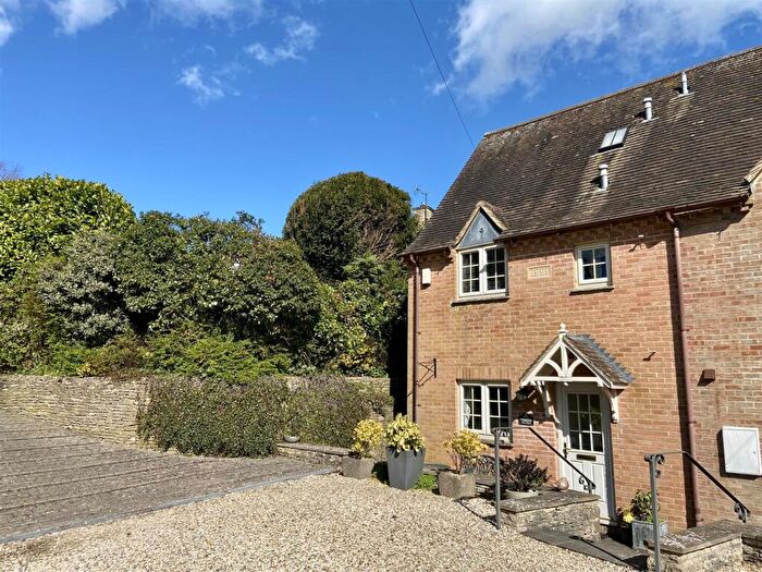 3 Bedroom End Of Terrace House For Sale In Primrose Cottage, Stow-on-the-Wold, GL54