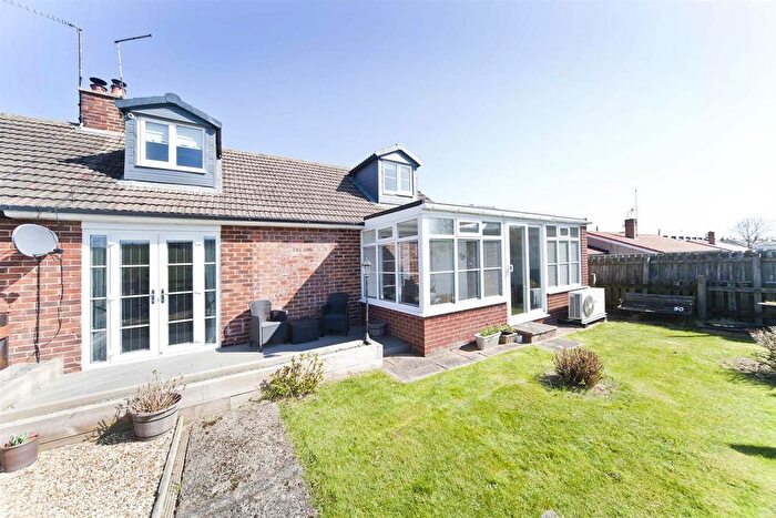 2 Bedroom Bungalow For Sale In Meadow Avenue, Blackhall Colliery, Hartlepool, TS27