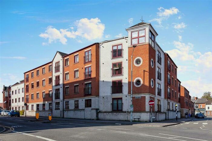 2 Bedroom Flat To Rent In City Heights, Loughborough, LE11