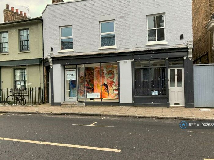 2 Bedroom Semi-Detached House To Rent In High Street, Hampton Wick, Kingston Upon Thames, KT1