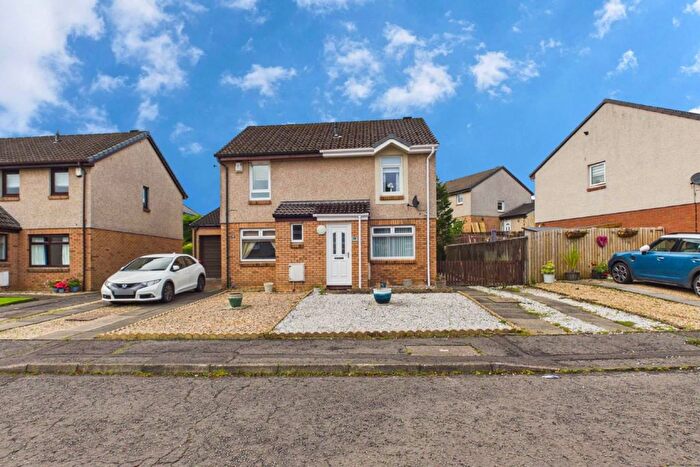 2 Bedroom Semi Detached House For Sale In Torranyard Terrace, Hamilton, ML3