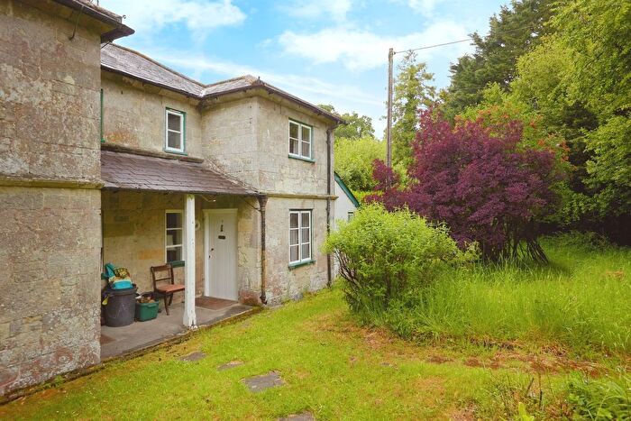 2 Bedroom Cottage For Sale In Cann Bridge Cottages, Melbury Abbas, Shaftesbury, SP7