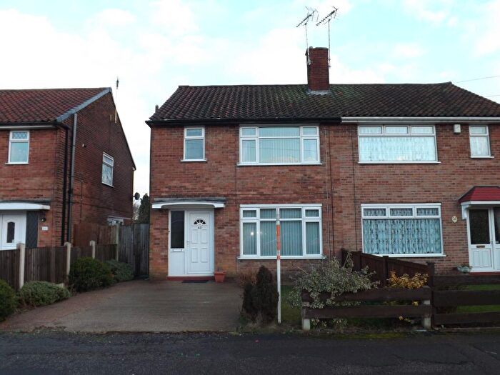 3 Bedroom House To Rent In Willow Crescent, Sutton In Ashfield, NG17
