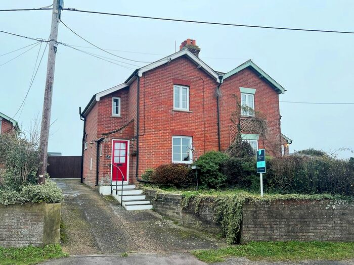 2 Bedroom Semi-Detached House For Sale In Kingston, Ringwood, BH24