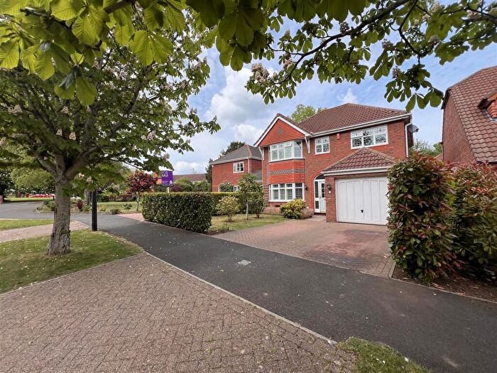 4 Bedroom Detached House For Sale In Hart Close, Ham Green, BS20