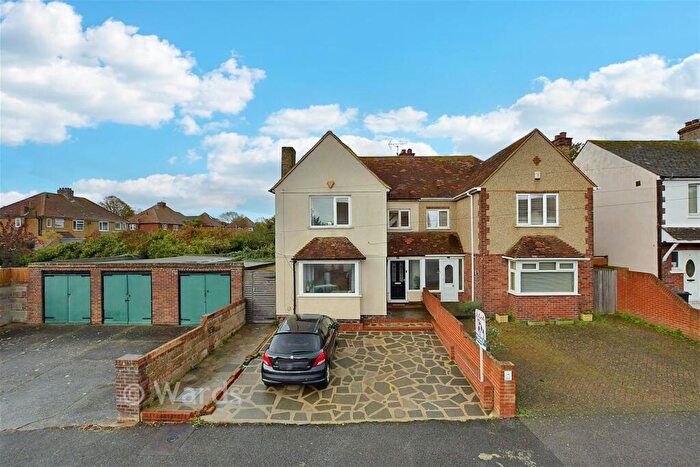 4 Bedroom Semi-Detached House For Sale In Invicta Road, Margate, Kent, CT9