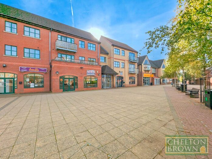 2 Bedroom Flat To Rent In Wilks Walk, Grange Park, Northampton, NN4