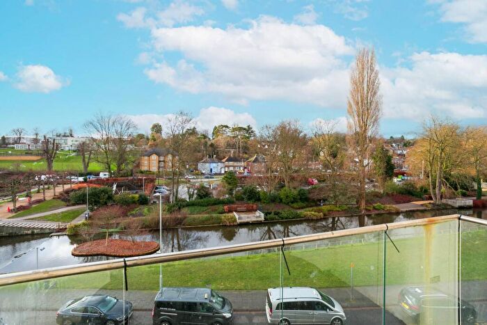 1 Bedroom Flat To Rent In Waterhouse Street, Hemel Hempstead, HP1