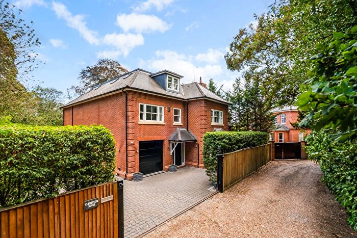 5 Bedroom Property For Sale In London Road, Ascot, Berkshire, SL5