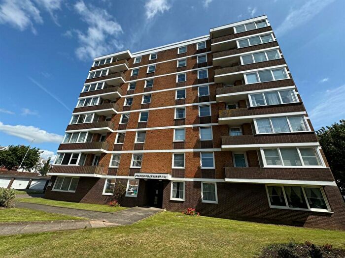 2 Bedroom Flat To Rent In Dyke Road, Brighton, BN1