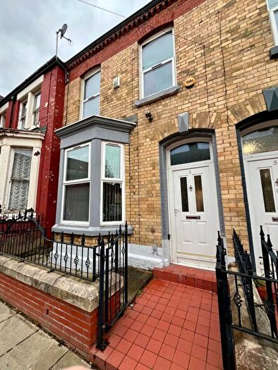 6 Bedroom Terraced House For Sale In Coningsby Road, Liverpool, L4