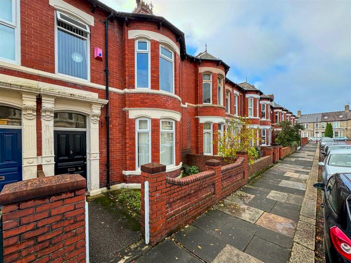 7 Bedroom Terraced House To Rent In Bed Student Homes, Prime Streets In Jesmond!, NE2