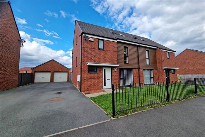4 Bedroom Semi-Detached House To Rent In Innovation Court, Yarm Road, Stockton-On-Tees, TS18