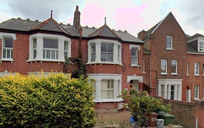 2 Bedroom Flat To Rent In Tressillian Road Brockley, SE4