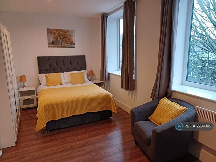 1 Bedroom Flat To Rent In Chapel St, Stafford, ST16