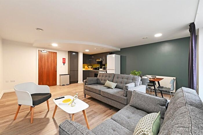 4 Bedroom Apartment To Rent In , Gatecrasher Apartments, Sheffield, S1