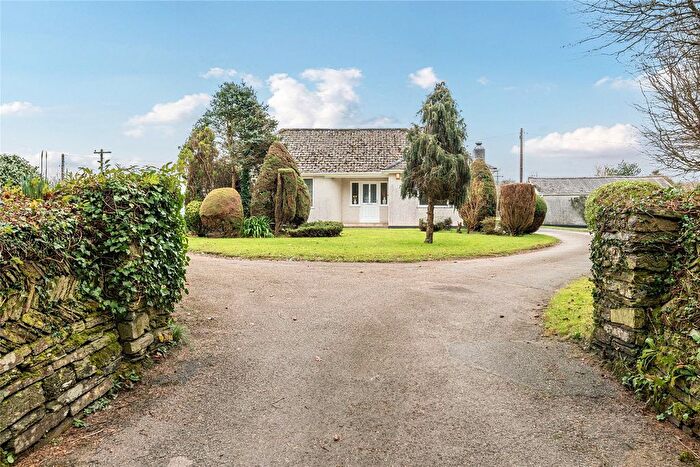 3 Bedroom Bungalow For Sale In Callestick, Truro, Cornwall, TR4