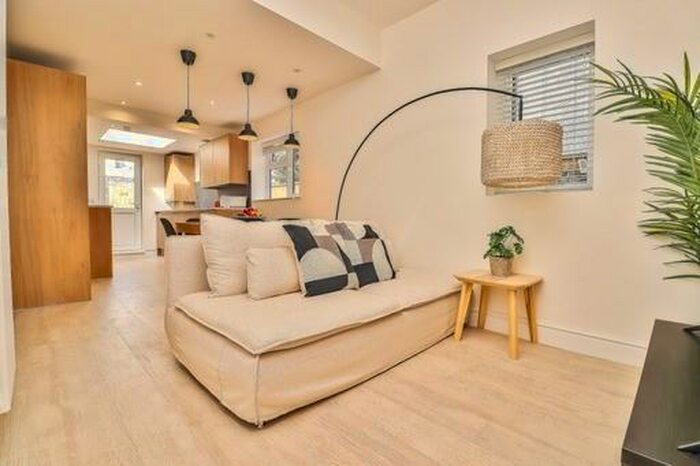 7 Bedroom Terraced House To Rent In Norman Road, Southsea, Hampshire, PO4